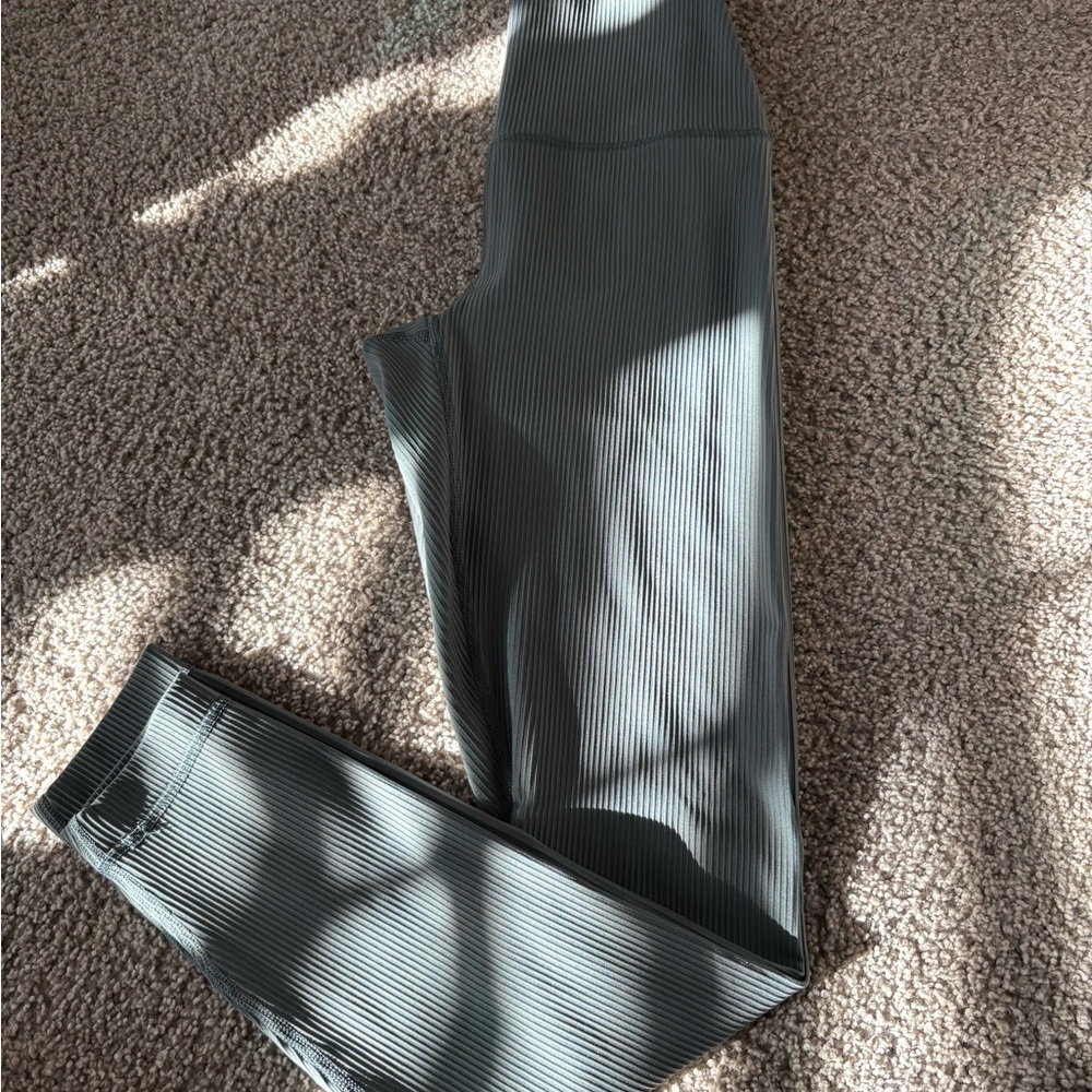 Gray Ribbed Leggings